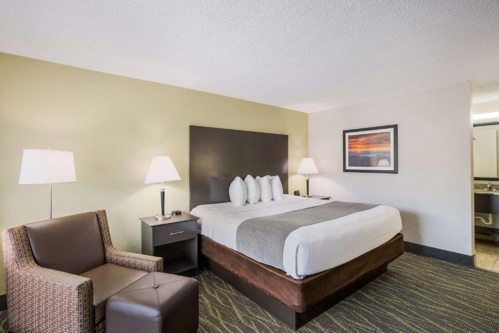 Best Western Asheville-Blue Ridge Parkway Image 10